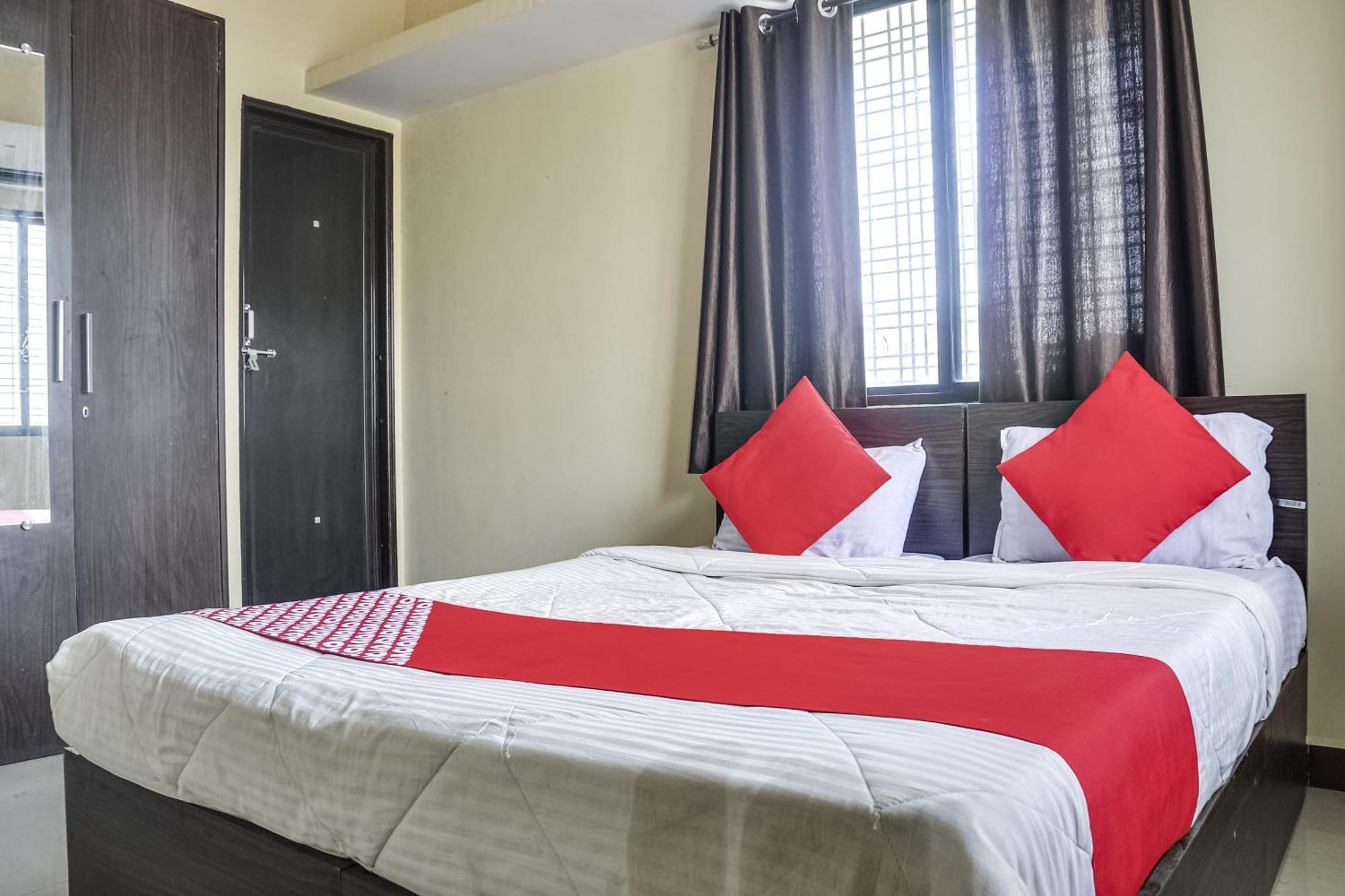 Hotel O Infinity Inn Nagpur Exteriör bild